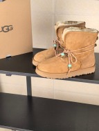 入手困難品！2026 アグ 新作 ブーツ 偽物