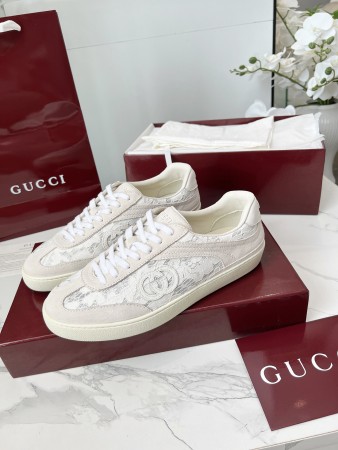 日本未入荷 2026 グッチ 新作 男女兼用 スニーカー スーパーコピー