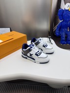 ★日本!!人気！2026 ルイヴィトン 新作 男女兼用 スニーカー コピー