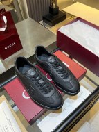 ☆超人気☆ 2026 グッチ 新作 男女兼用 スニーカー スーパーコピー