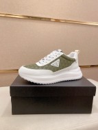 送料込 2026 プラダ 新作 スニーカー スーパーコピー