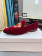 新色登場☆ 2026 ヴェルサーチェ 新作 革靴 コピー