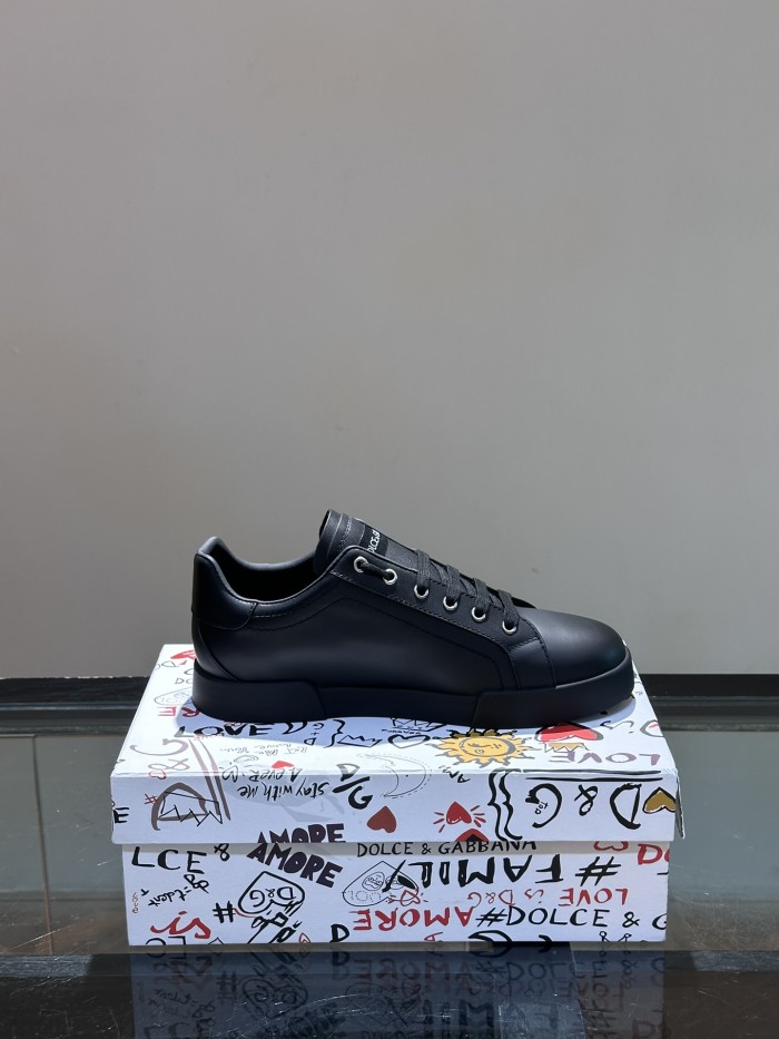 即発送！2026 ドルチェ&ガッバーナ 新作 スニーカー コピー