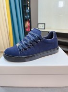 使い勝手良し 2026 バレンシアガ 新作 スニーカー 偽物