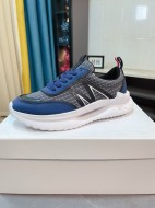 お洒落 2026 モンクレール 新作 スニーカー 偽物