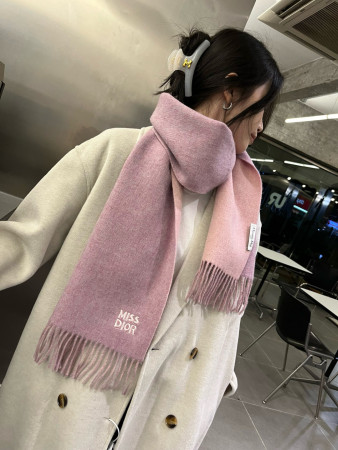 一目惚れ♪ 2026 ディオール 新作 マフラー ウール コピー