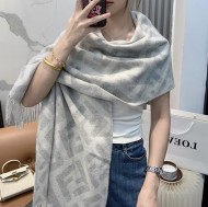 使い勝手良し 2026 フェンディ 新作 マフラー ウール スーパーコピー