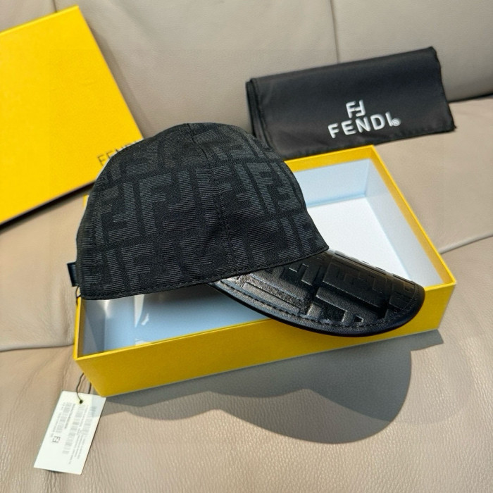 激安価格！2026 フェンディ 新作 帽子 キャップ スーパーコピー