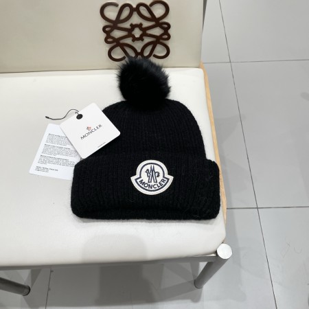 定番人気！2026 モンクレール 新作 帽子 ニット帽 偽物