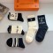 絶対欲しい！2026 ルイヴィトン 新作 ソックス 偽物 5足セット