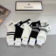 激安価格！2026 シャネル 新作 ソックス 偽物 5足セット