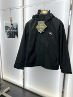 完売必至 2026 アークテリクス 新作 ジャケット 偽物