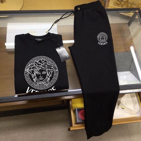 超希少！2026 ヴェルサーチェ 新作 セットアップ 偽物 2色