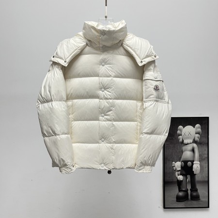 一目惚れ♪ 2026 モンクレール 新作 ダウンジャケット 偽物