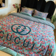 即発送！グッチ 2026新作 掛け布団カバーセット4点 ダブルサイズ/キングサイズベッド ベビーベルベットベッドカバー 新居寝具用品