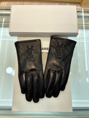 注目度抜群！2026 サンローラン 新作 手袋 レディース スーパーコピー