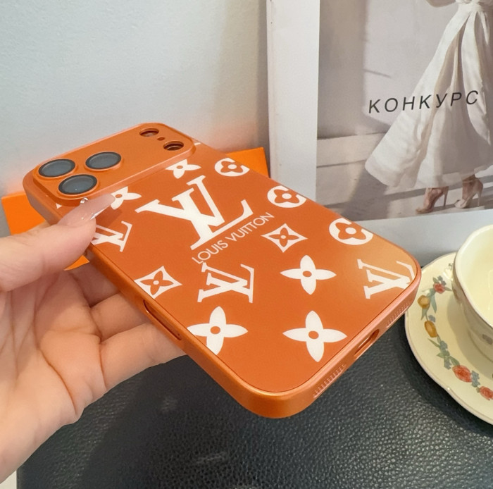 完売前に！2026 ルイヴィトン 新作 iPhone ケース 全機種 販売 コピー