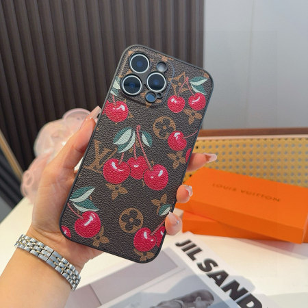 激安価格！2026 ルイヴィトン 新作 iPhone ケース 全機種 販売 コピー