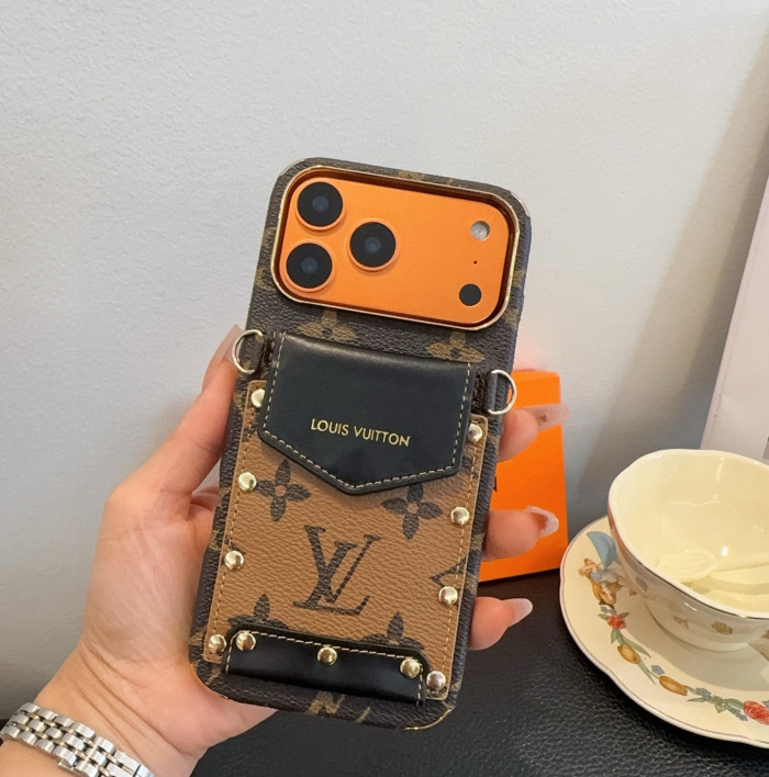 完売前に！2026 ルイヴィトン 新作 iPhone ケース 全機種 販売 コピー
