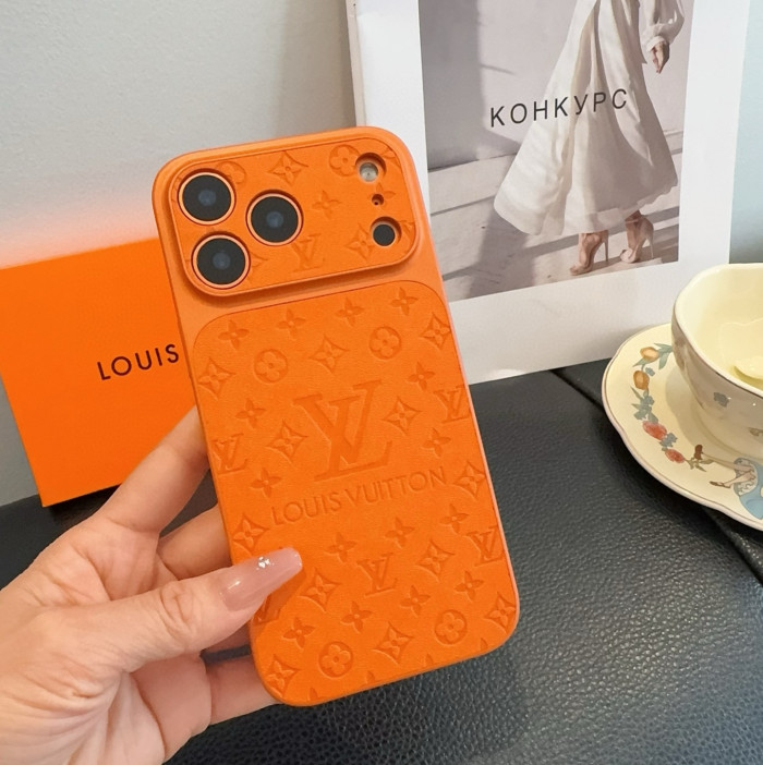 【大特価】2026 ルイヴィトン 新作 iPhone ケース 全機種 販売 スーパーコピー