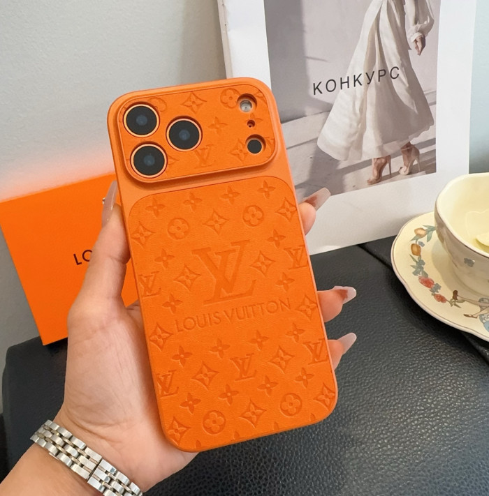【大特価】2026 ルイヴィトン 新作 iPhone ケース 全機種 販売 スーパーコピー