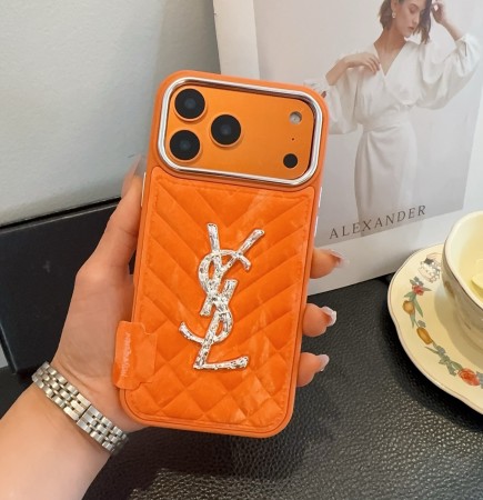 超希少！2026 サンローラン 新作 iPhone ケース 全機種 販売 スーパーコピー