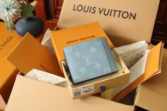 売上総額１位！ルイヴィトン レディース 折り財布 スーパーコピー M14111