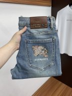 争奪戦 2026 バーバリー 新作 ジーンズ コピー