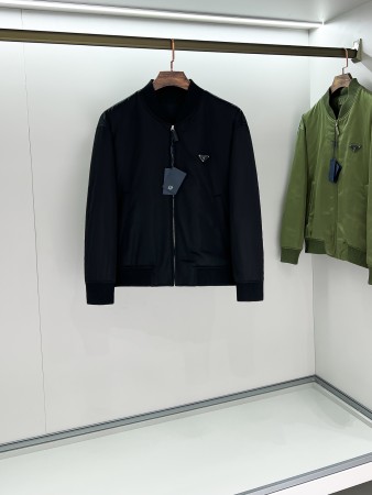 争奪戦 2026 プラダ 新作 ジャケット スーパーコピー