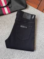 完売前に！2026 ディオール 新作 ジーンズ 偽物