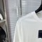 使い勝手良し 2026 プラダ 新作 半袖Tシャツ 偽物