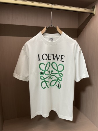 完売必至  2026 ロエベ 新作 半袖Tシャツ スーパーコピー 2色
