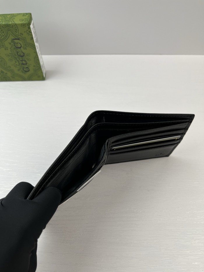 人気急上昇  グッチ メンズ 折り財布 スーパーコピー 138042