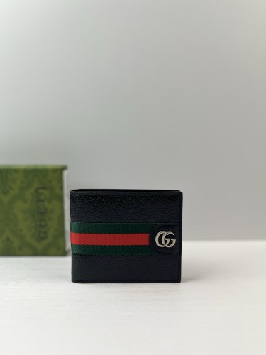 人気急上昇新作  グッチ メンズ 折り財布 偽物 834271
