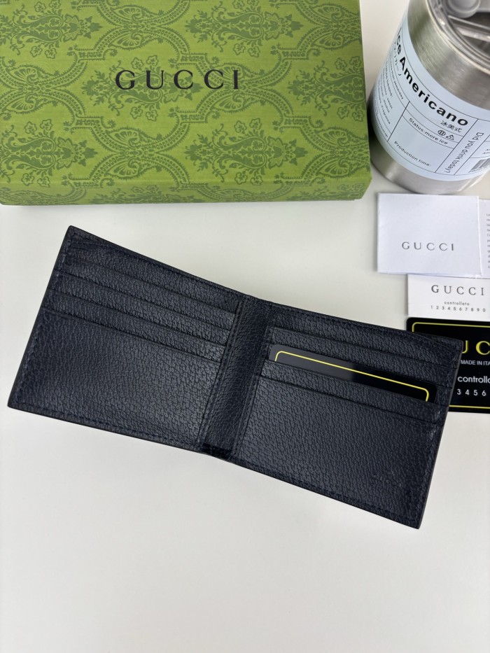 日本未入荷 グッチ メンズ 折り財布 偽物 768243