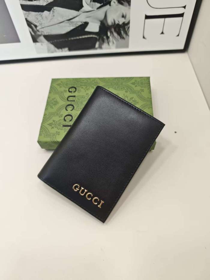 完売必至  グッチ メンズ カードケース コピー 8641