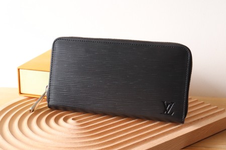 絶対欲しい！ルイヴィトン メンズ 長財布 スーパーコピー M60017
