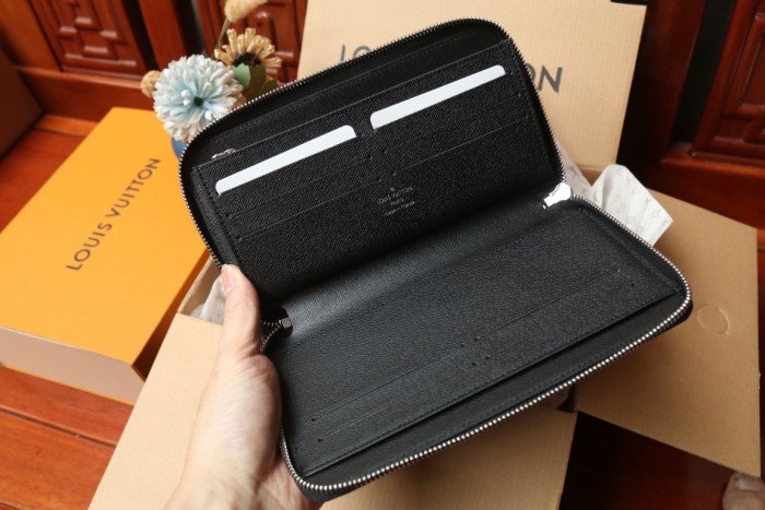 ☆超人気☆ ルイヴィトン メンズ 長財布 スーパーコピー M62581