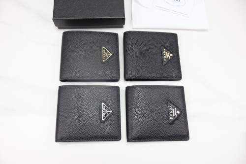 注目アイテム☆  プラダ メンズ 折り財布 コピー  8861 4色