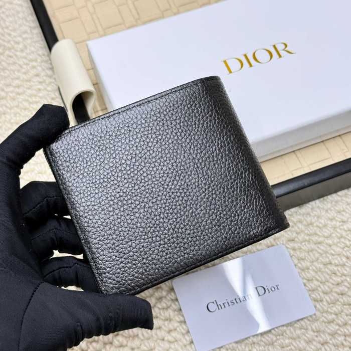 入手困難品！ディオール メンズ 折り財布 偽物 027