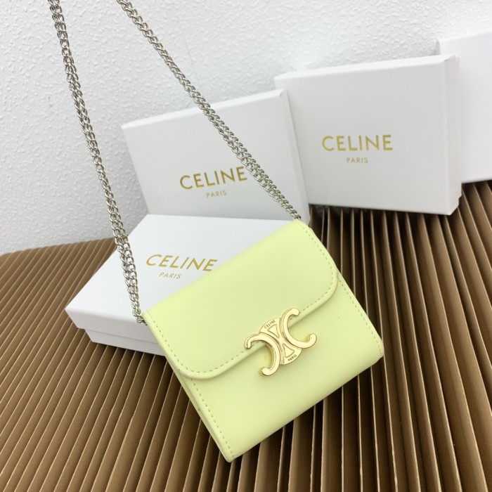 絶対欲しい！セリーヌ レディース 折り財布 コピー 10783