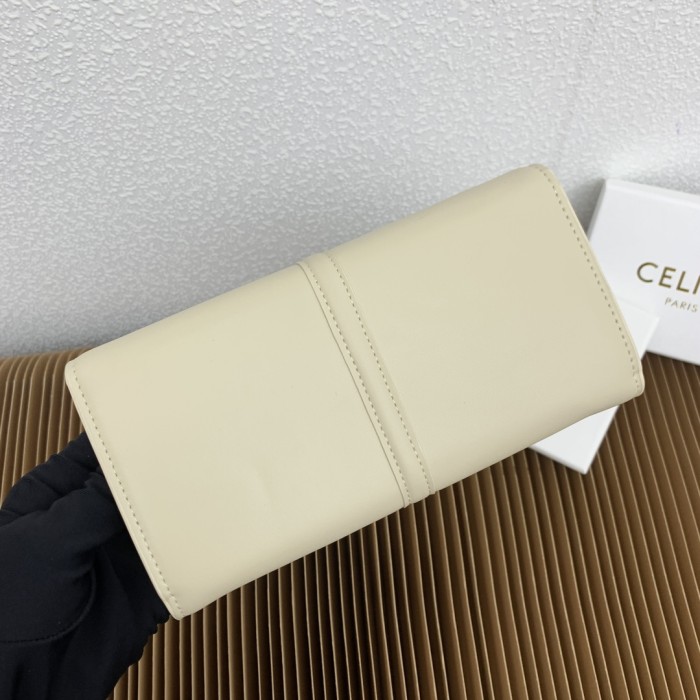 日本未入荷 セリーヌ 男女兼用 長財布 偽物 10033