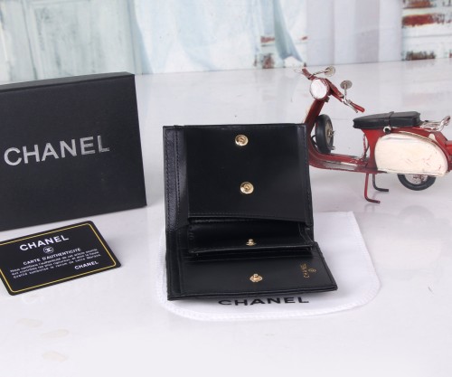 激安価格！ シャネル レディース 折り財布 スーパーコピー 22068