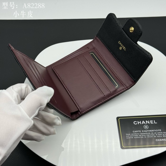 争奪戦 シャネル レディース 折り財布 コピー A82288