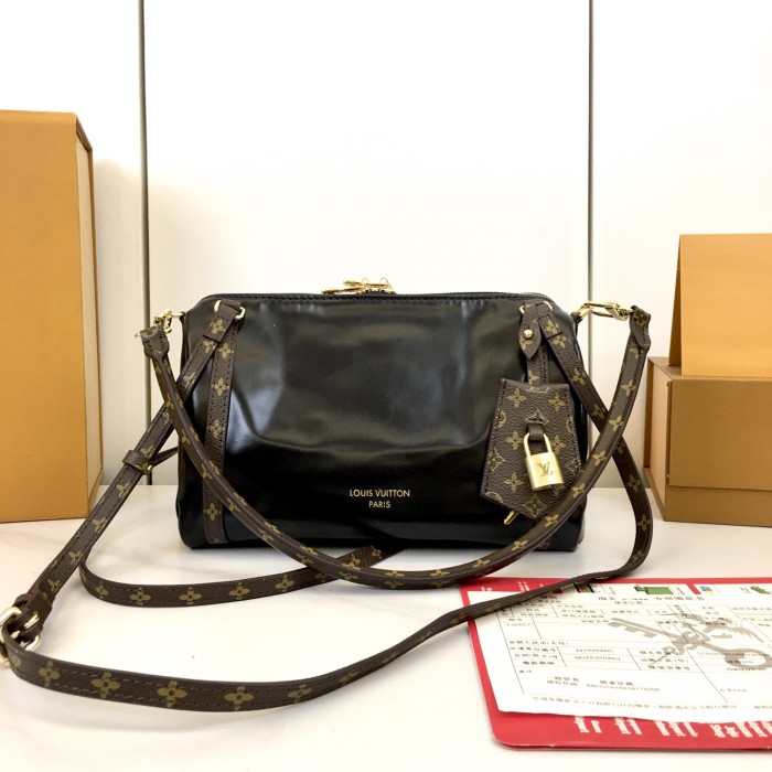 人気爆発☆ ルイヴィトン レディース ハンドバッグ スーパーコピー M26905