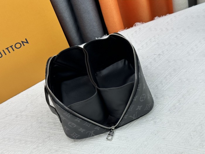 入手困難品！ルイヴィトン メンズ クラッチバッグ コピー M11508