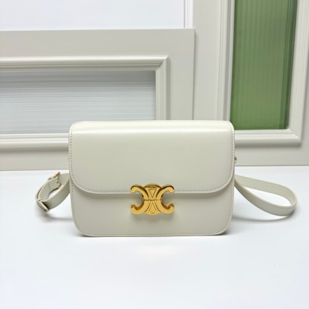 売上総額１位！ セリーヌ レディース ショルダーバッグ スーパーコピー 006