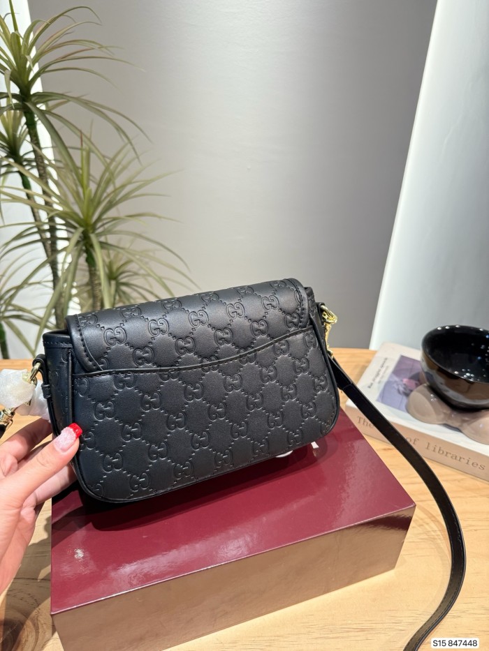 人気No1 グッチ レディース ショルダーバッグ コピー 847448