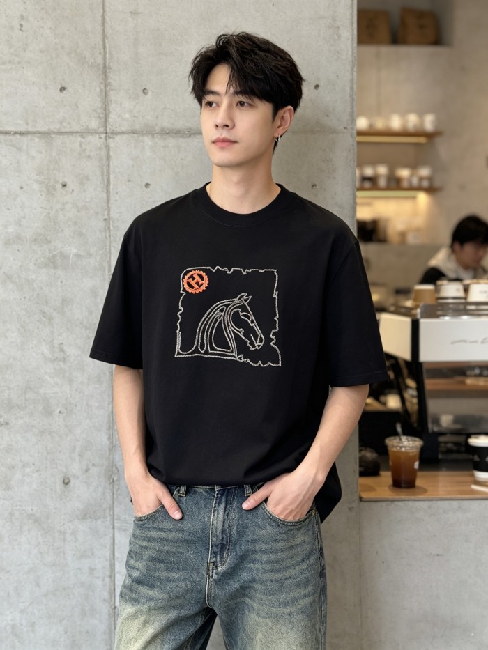 絶対欲しい！ 2026 エルメス 新作 半袖Tシャツ コピー