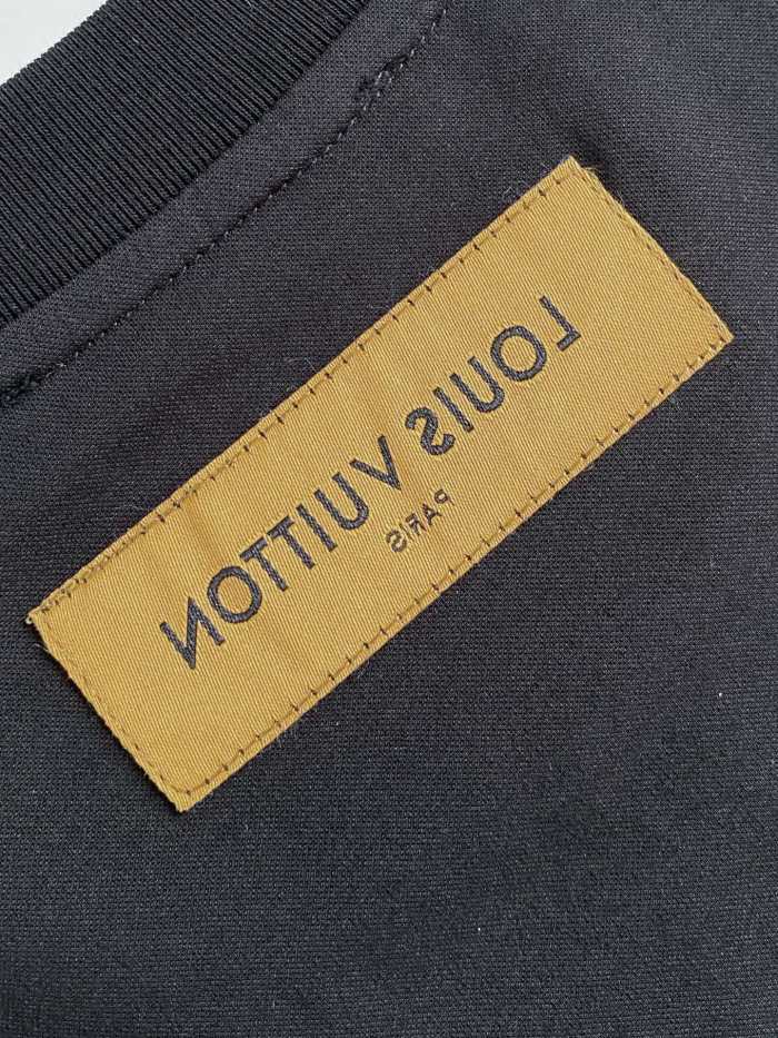 ☆超人気☆ 2026 ルイヴィトン 新作 半袖Tシャツ コピー